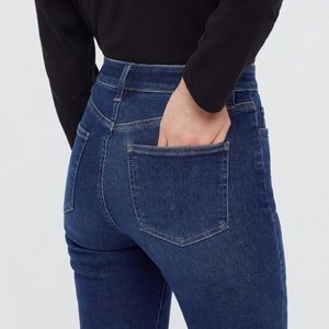 Uniqlo Ultra Stretch High-Rise Skinny Jeans in Blue size 29